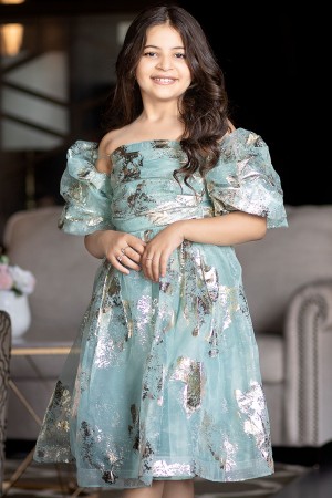 EVENING DRESS 
