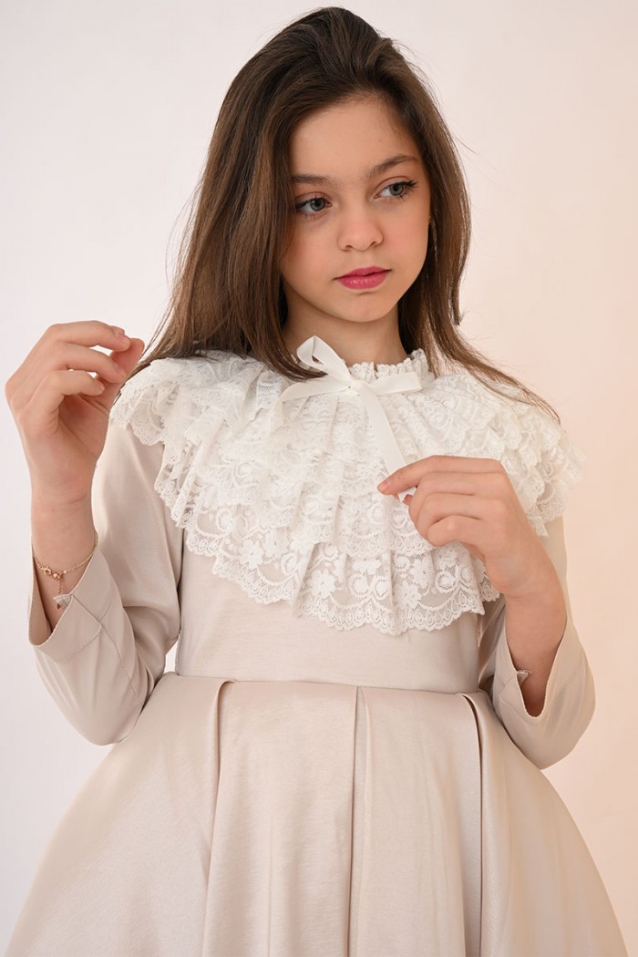 فستان بناتي سهره كم لون بيج من Biscoti بسكوتي – فساتين بناتي أنيقة وفخمة