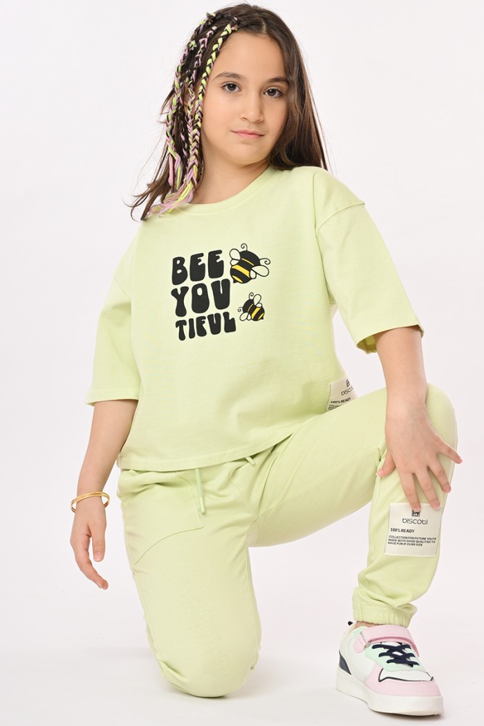 طقم بناتي تفاحي BI/25105 اوفر سايز من Biscoti بسكوتي – فساتين بناتي أنيقة وفخمة