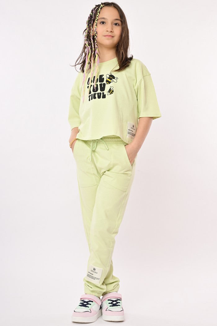 طقم بناتي تفاحي BI/25105 اوفر سايز من Biscoti بسكوتي – فساتين بناتي أنيقة وفخمة