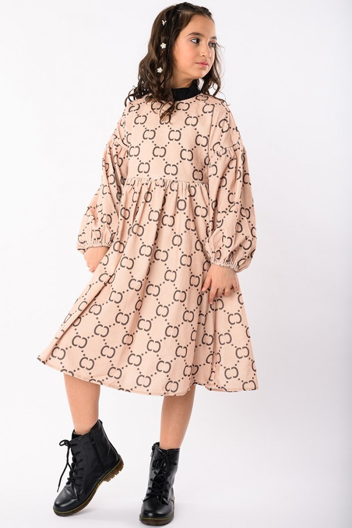 فستان بناتي شتوي بنقشة أنيقة وأكمام واسعة بلون بيج راقٍ AN23114 من Biscoti بسكوتي – فساتين بناتي أنيقة وفخمة