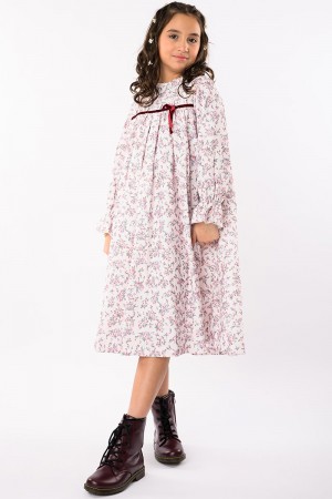 فستان بناتي مزهر بطبعات ورود رقيقة ولمسة شريط مخملي باللون الأحمر AN23102-P