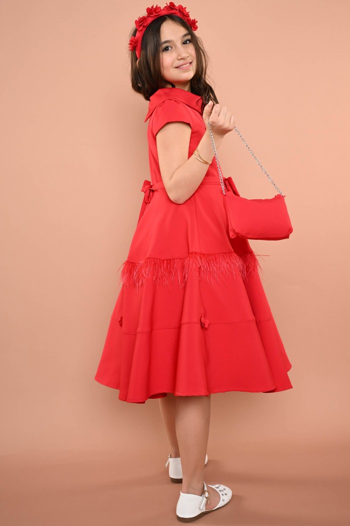 فستان ملكي احمر مزين فيونكة وريش مع طوق وشنطة - AN24202-R من Biscoti بسكوتي – فساتين بناتي أنيقة وفخمة