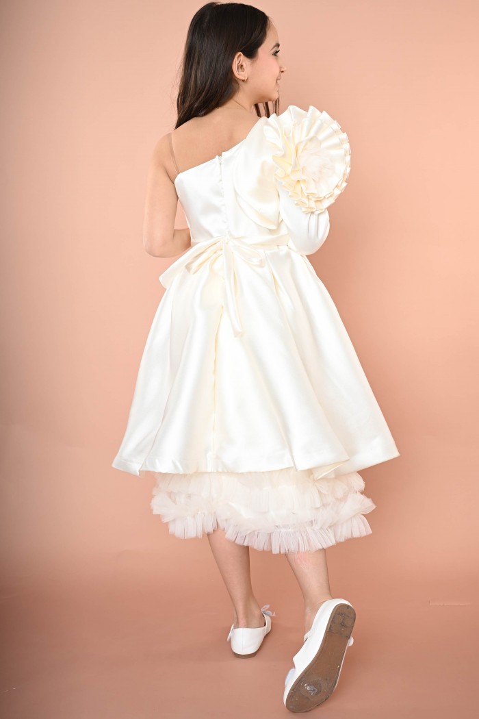 فستان بناتي ليموني مع قصة فريدة ووردة بالكتف 4285L من Biscoti بسكوتي – فساتين بناتي أنيقة وفخمة