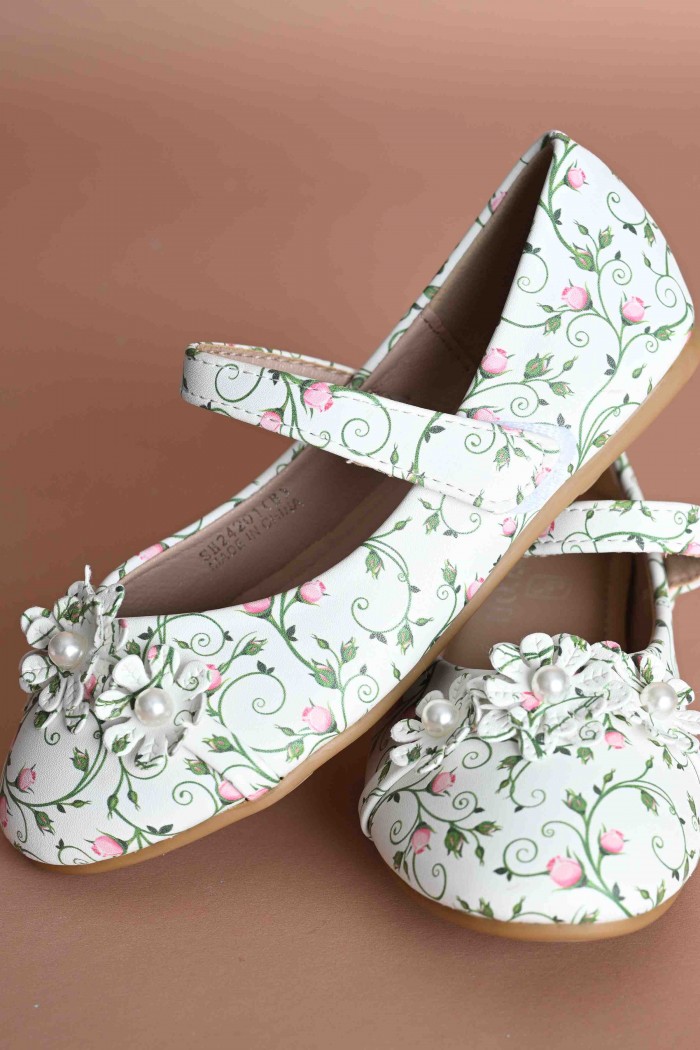 حذاء مشجر أبيض مع ورود موف جميلة   Sh24201-W من Biscoti بسكوتي – فساتين بناتي أنيقة وفخمة