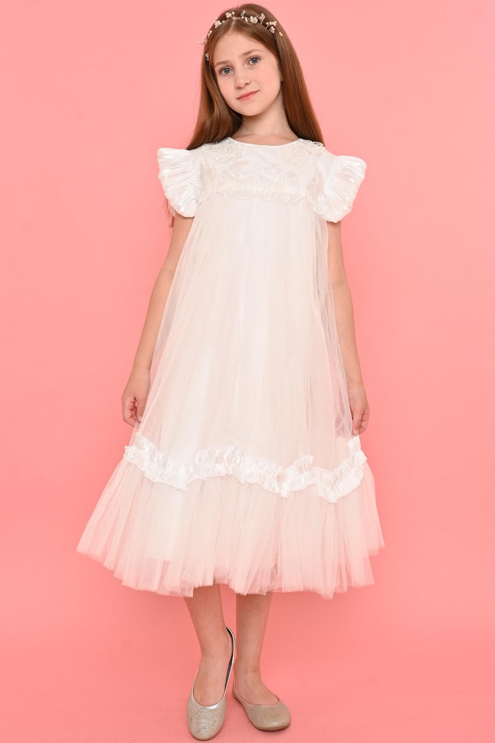 فستان أطفال طويل باللون اللحمي بتصميم تول مطرز وزهور بارزة من Biscoti بسكوتي – فساتين بناتي أنيقة وفخمة