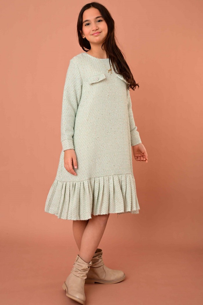 فستان بناتي أنيق بلون أخضر فاتح بتصميم تويد وكشكش في الأسفل - AN24366 