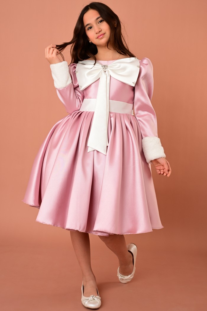 فستان سهرة بناتي وردي لميكادو مع فيونكة وفرو - RA2521-P من Biscoti بسكوتي – فساتين بناتي أنيقة وفخمة