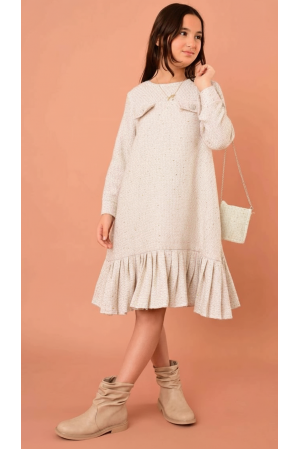 فستان شتوي بناتي ابيض كريمي أو لؤلؤي، مع خيوط وردية خفيفة بتصميم كشكش سفلي أنيق - AN24366 